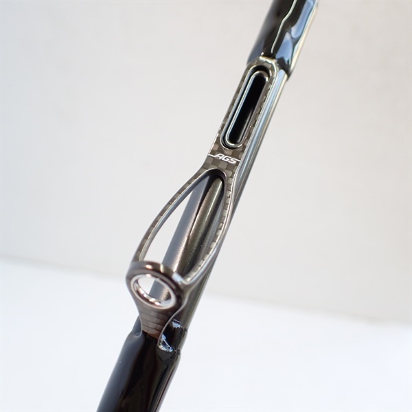 ２４エメラルダスストイストＲＴ ＩＬ８４ＭＬＭ
